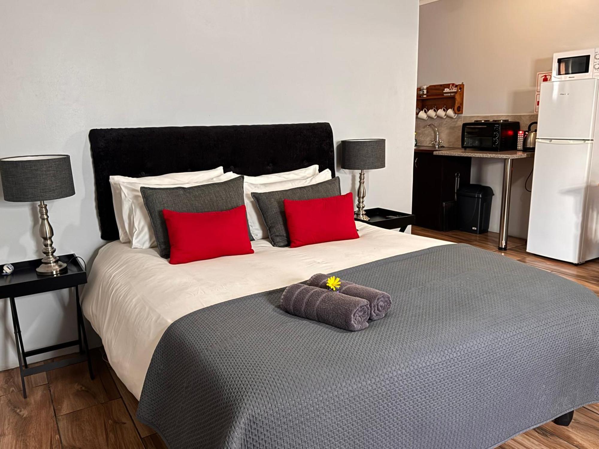 The Palms Venue & Accommodation Cradock Esterno foto