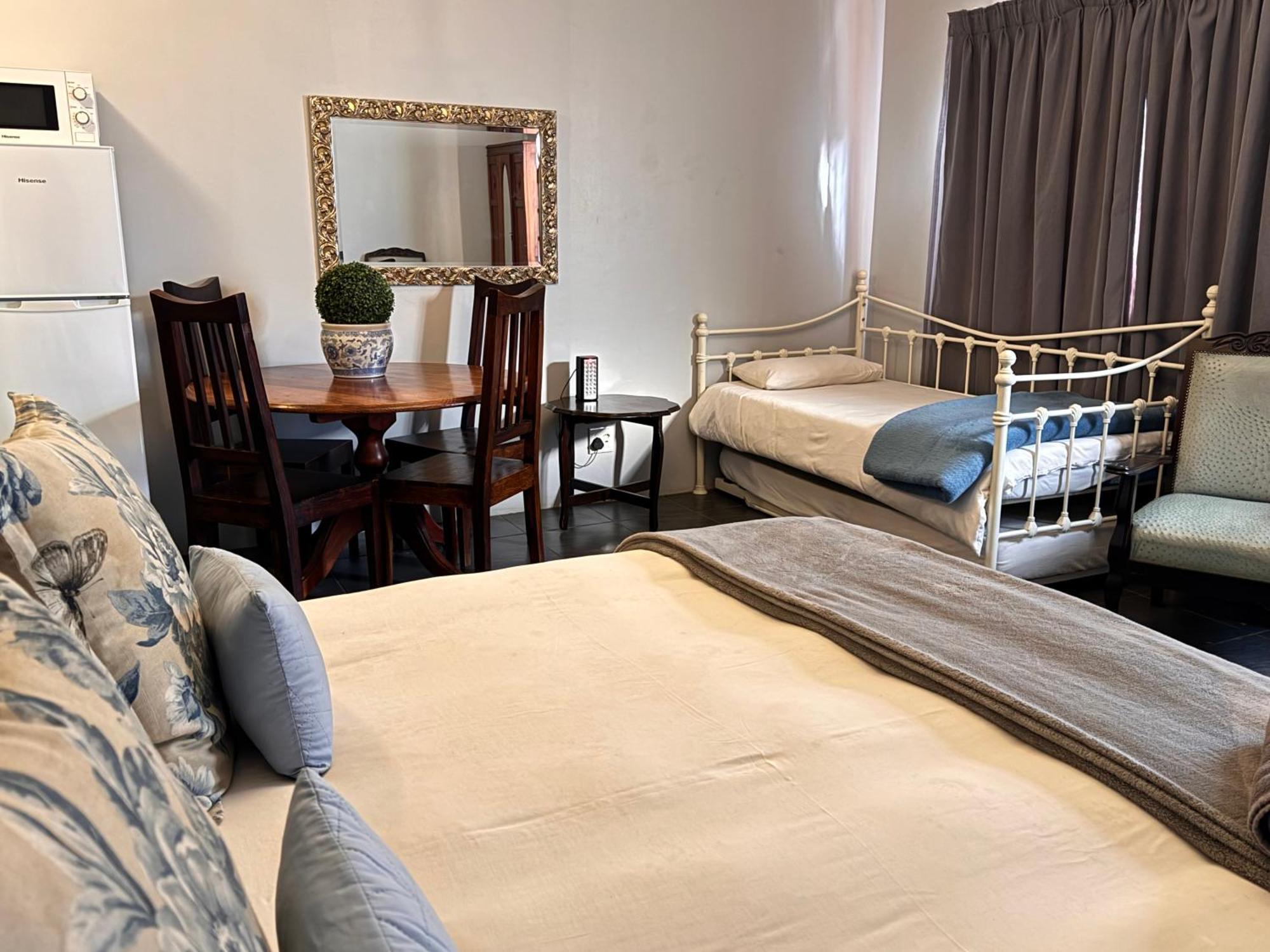 The Palms Venue & Accommodation Cradock Esterno foto