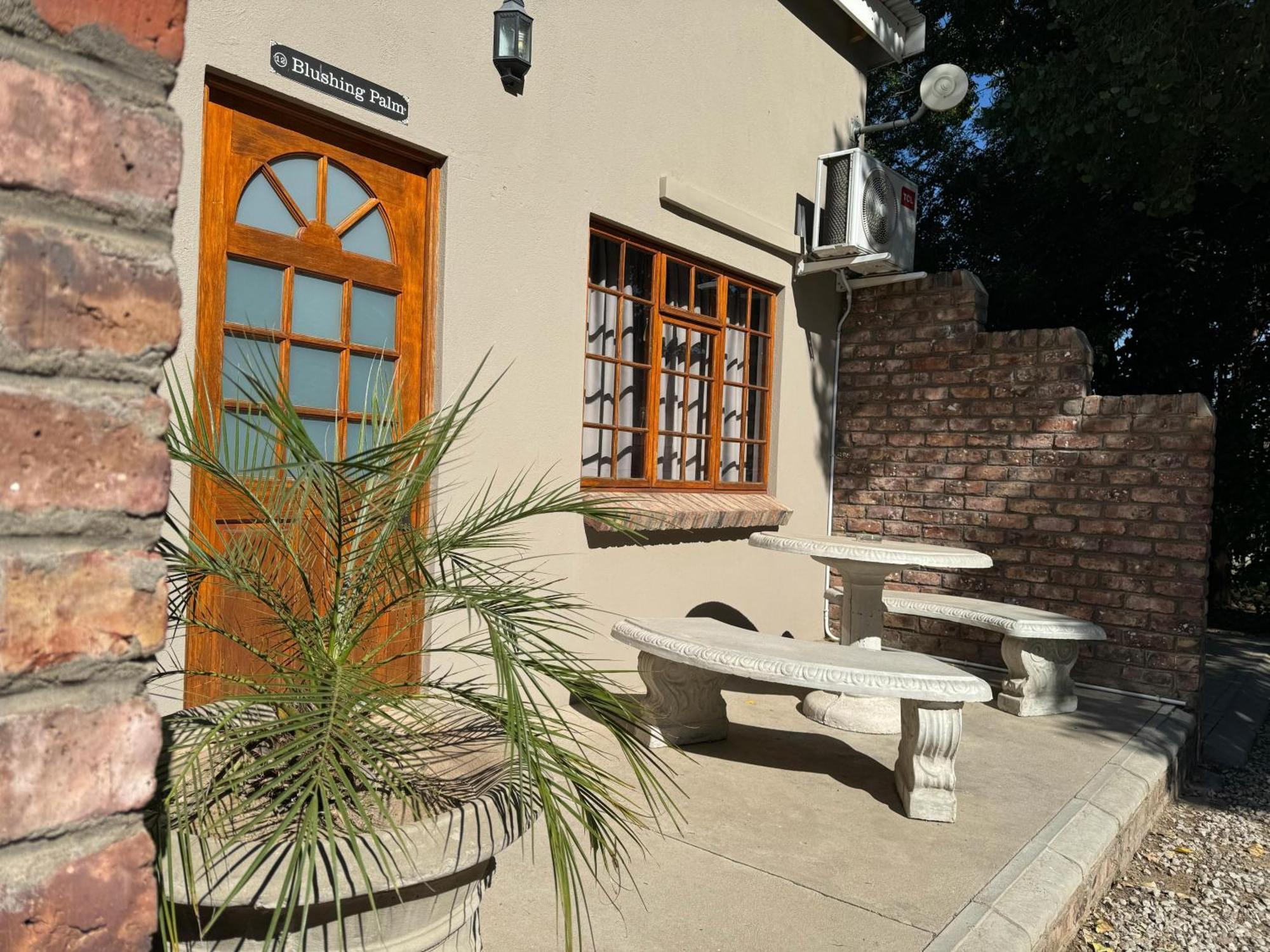 The Palms Venue & Accommodation Cradock Esterno foto